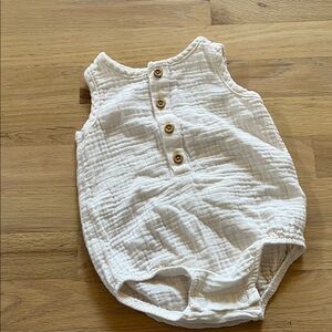 Little planet by Carter’s Romper